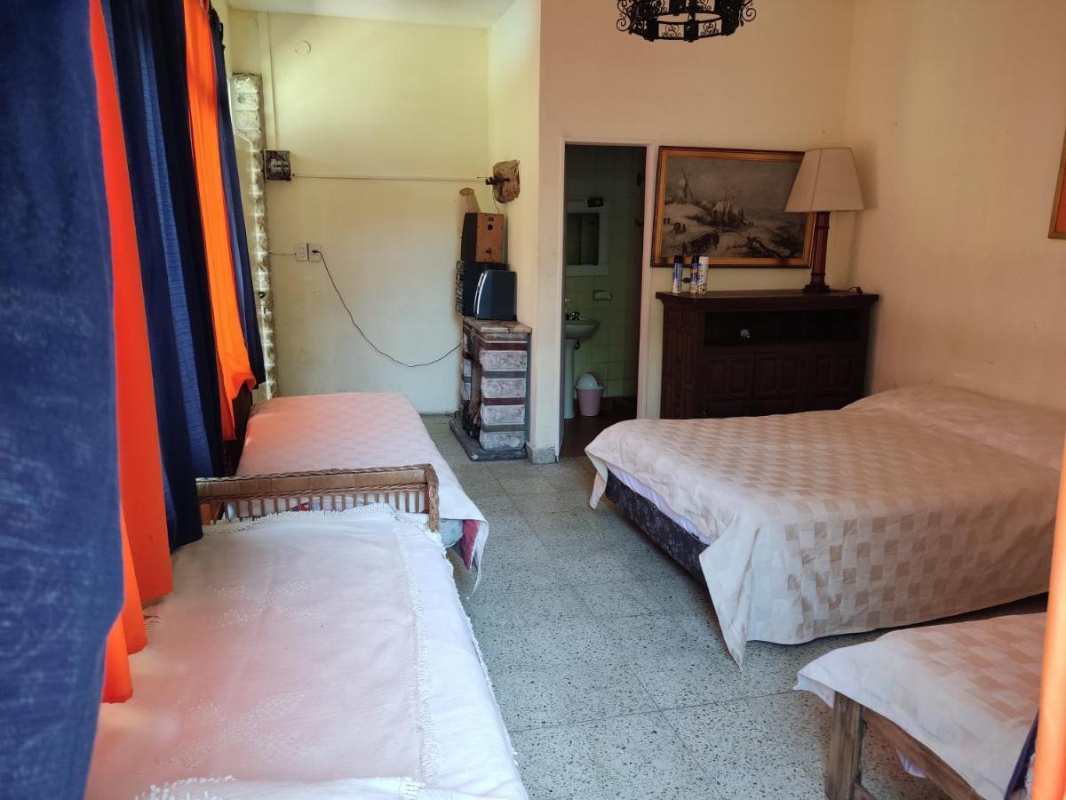Olivos, posada y habitaciones Ciudad Autónoma de Buenos Aires Exterior foto